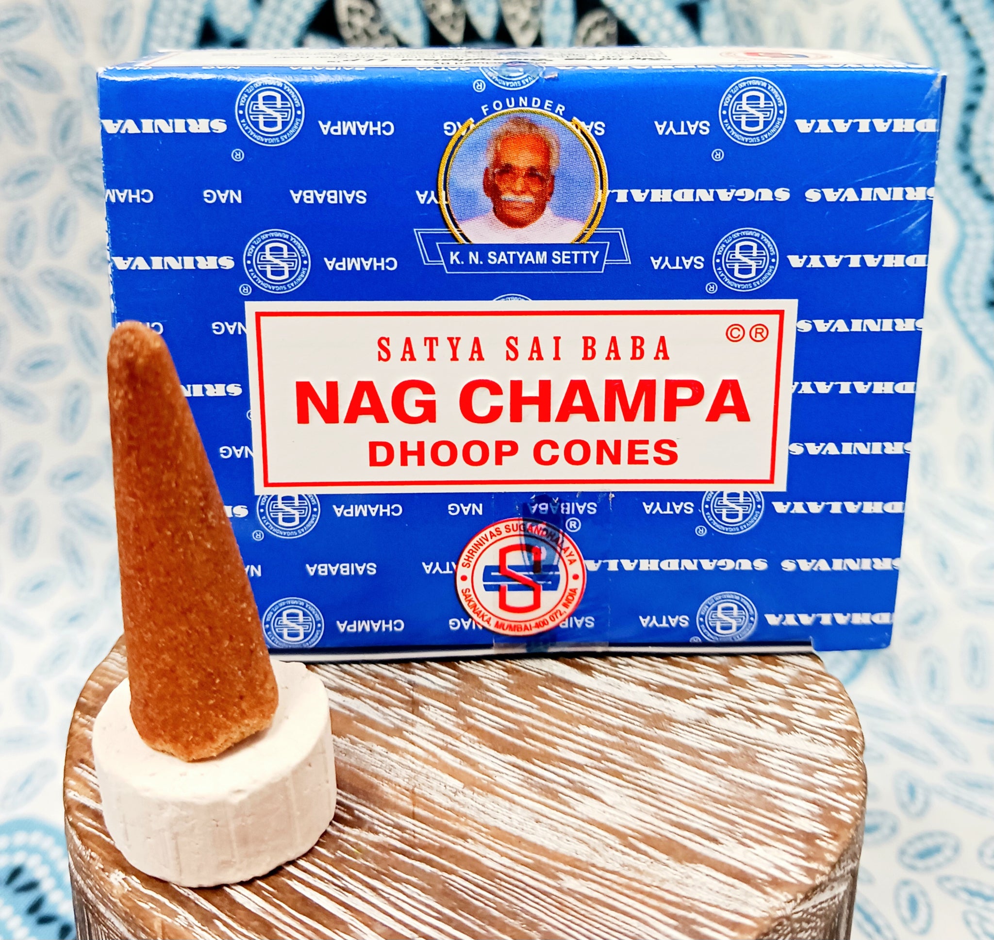Nag Champa Dhoop Incense Cones, 12 Dhoop cones with Stand