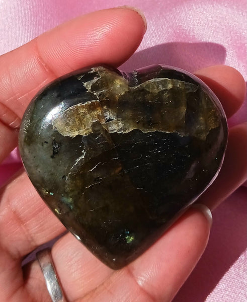 Labradorite Puff Heart Stone