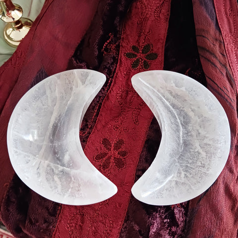 Selenite Crescent Moon Bowl, Crystal charging Bowl 4"