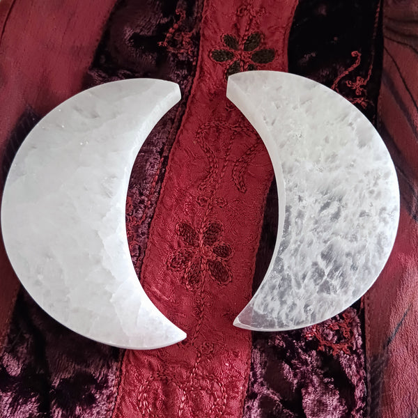 Selenite Crescent Moon Charging Plate 4"