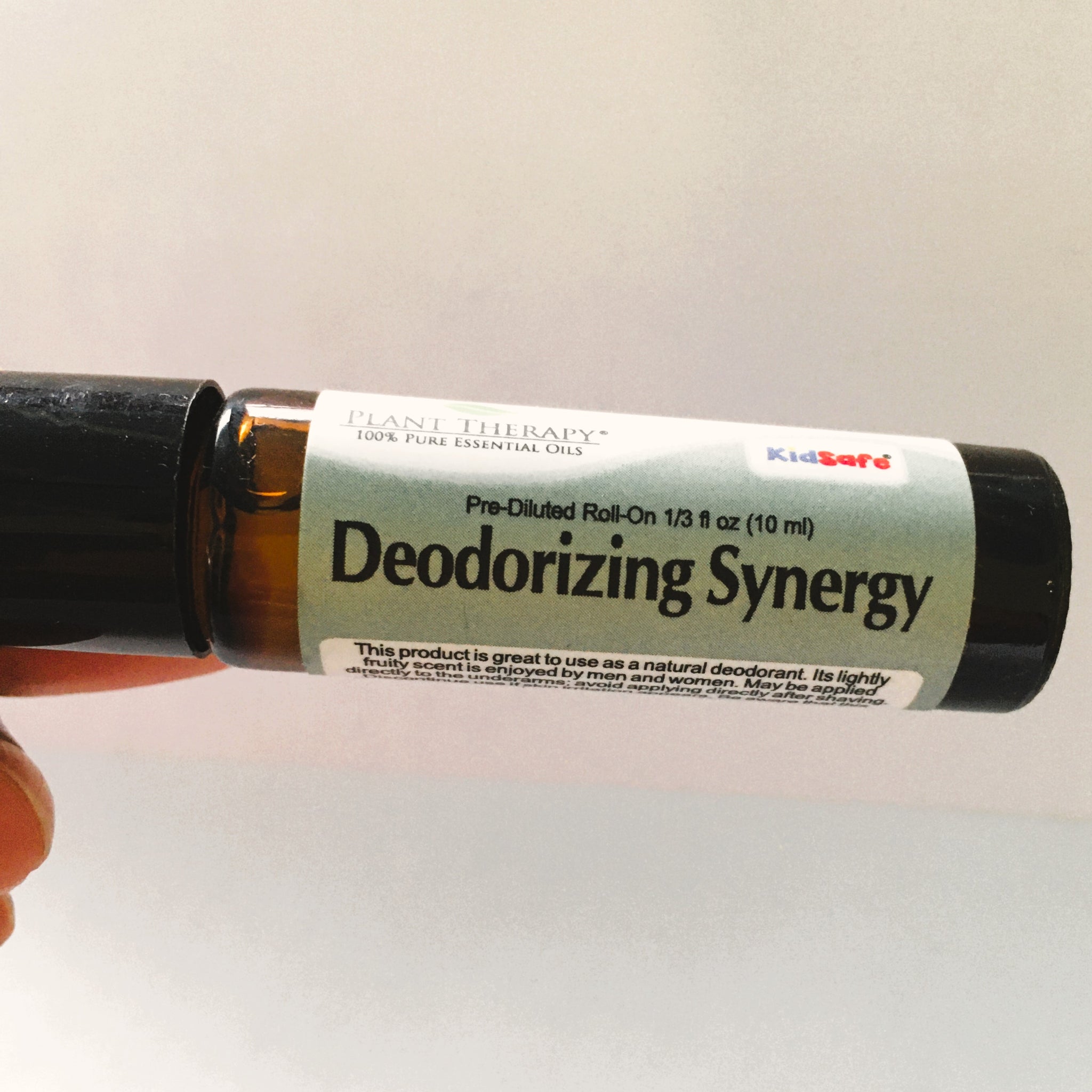 Plant Therapy Deodorizing Synergy Essential Oil Blend Roll-On