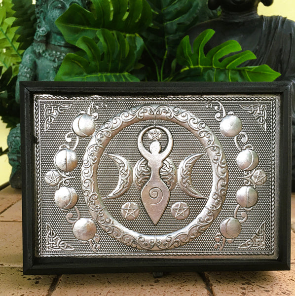 Phase Moon Goddess Mother Earth Chest metal top Jewelry Black Wood Box