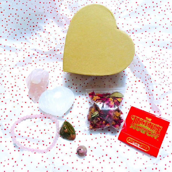 Love Kit Valentine Kit 💕 heart shape box