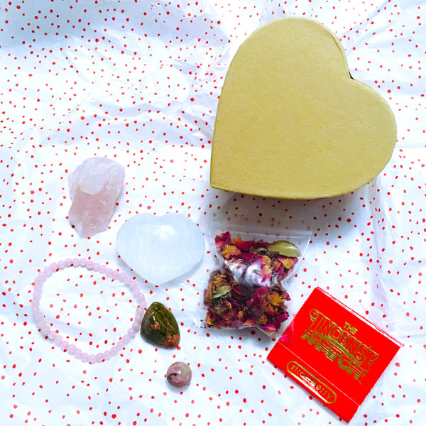 Love Kit Valentine Kit 💕 heart shape box