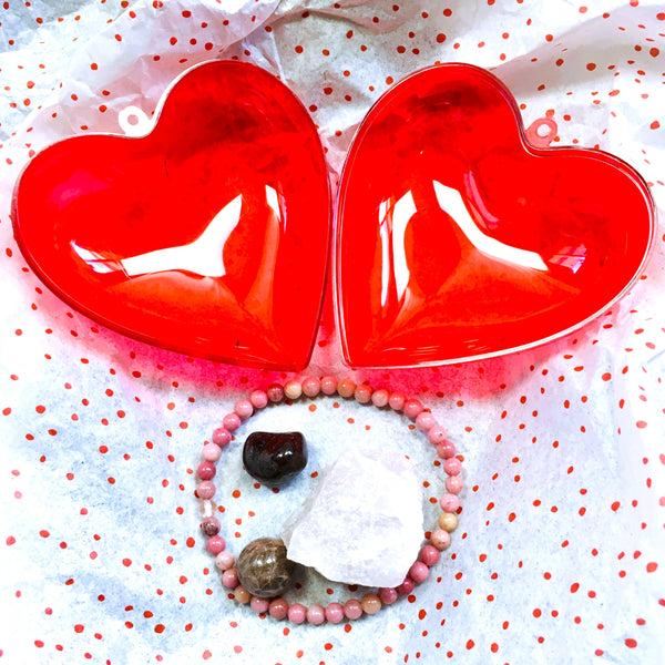 Love Kit Valentine Kit 💕Red plastic heart shape box