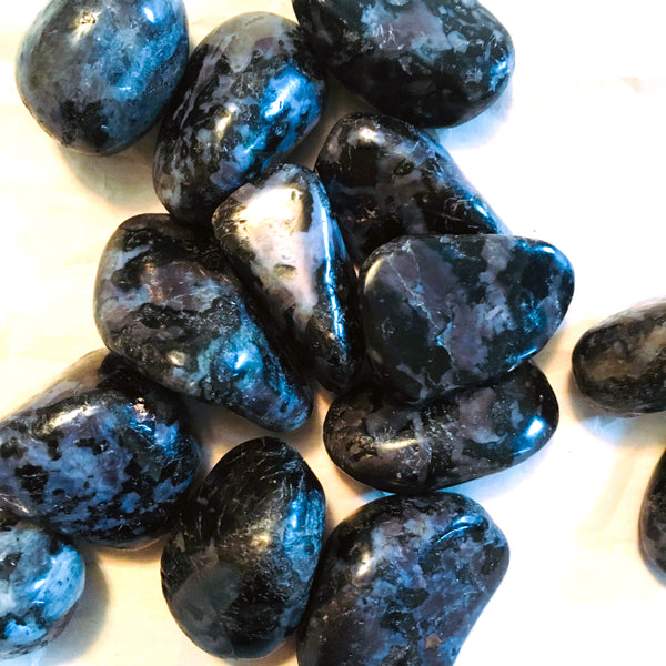 Mystic Merlinite Tumbled