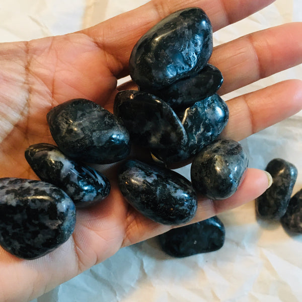 Mystic Merlinite Tumbled