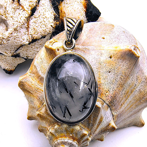 Tourmalinated Quartz Oval shape Pendant Sterling Silver 925