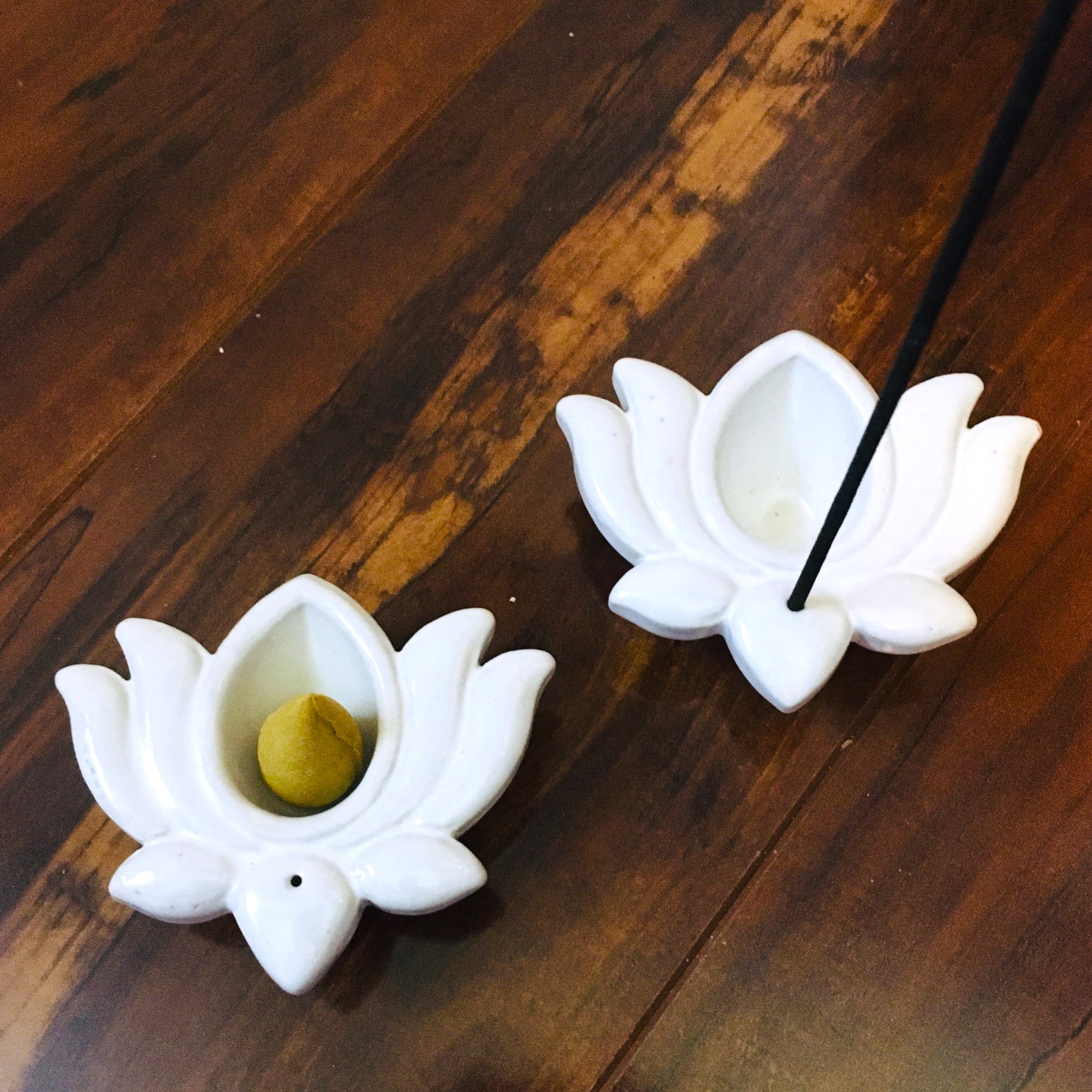 Mini Lotus Flower White Incense Cone Burner candle holder