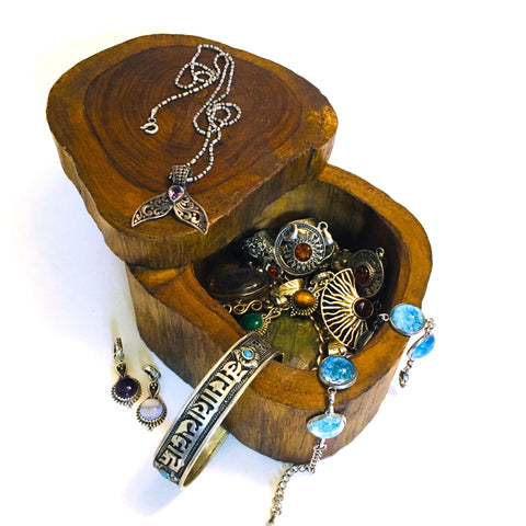 Tree Trunk Trinket Box with Swivel lid Medium