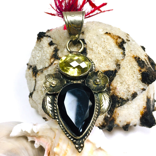 Citrine & Obsidian Pendant Flower and Leaf design Tibetan Silver