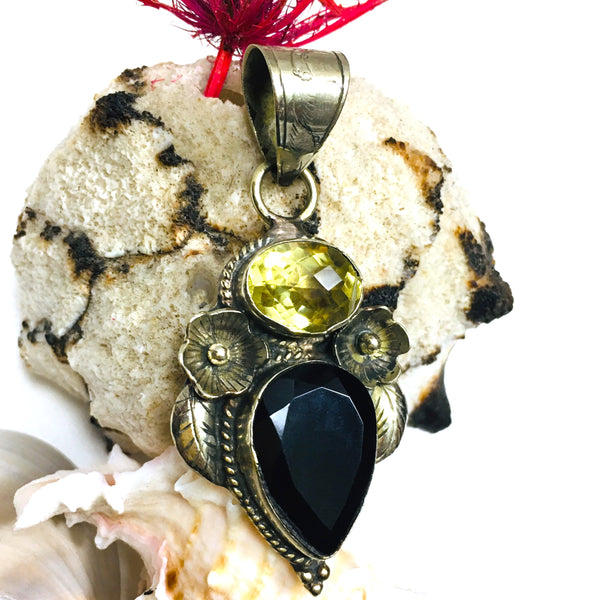 Citrine & Obsidian Pendant Flower and Leaf design Tibetan Silver