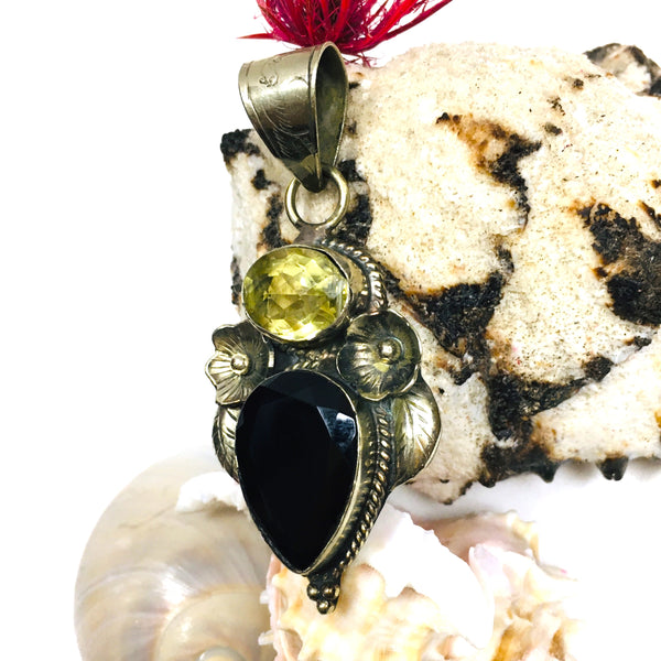 Citrine & Obsidian Pendant Flower and Leaf design Tibetan Silver