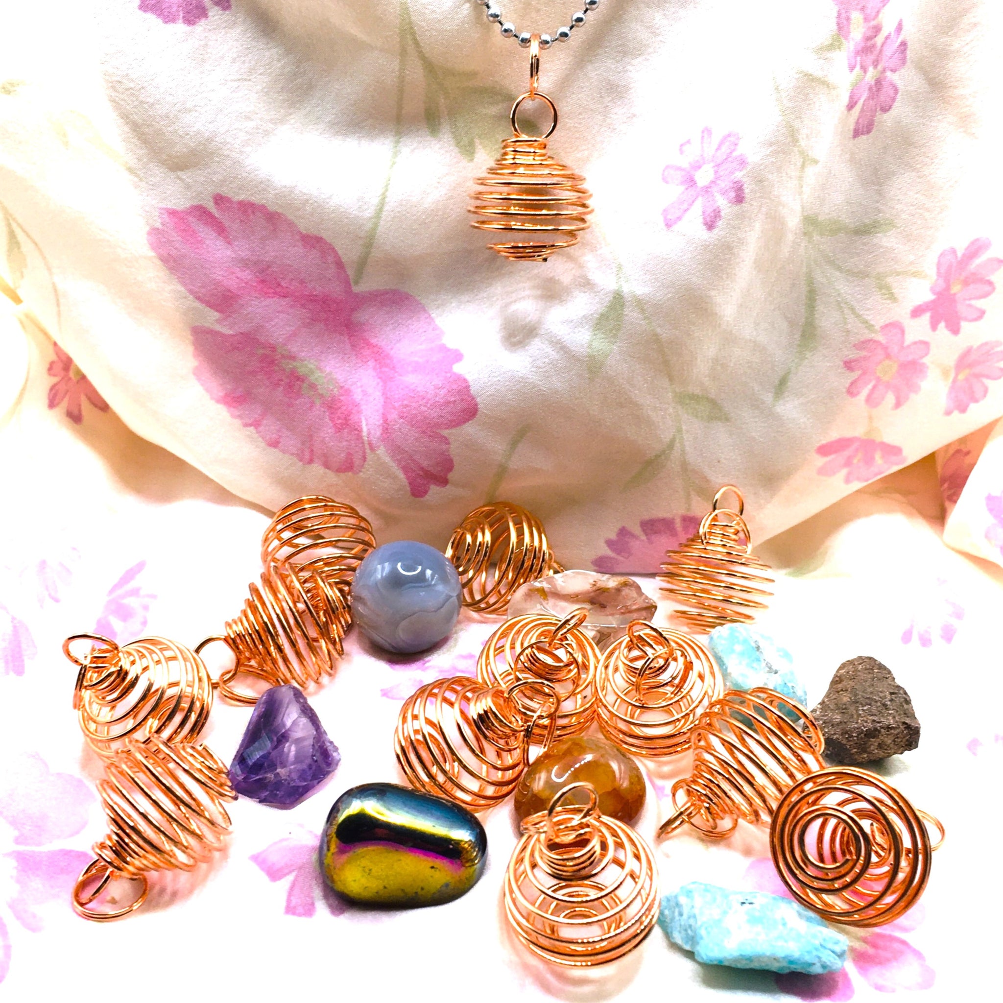 Wire Spiral Cage for Crystals Gemstone Holder Copper Small