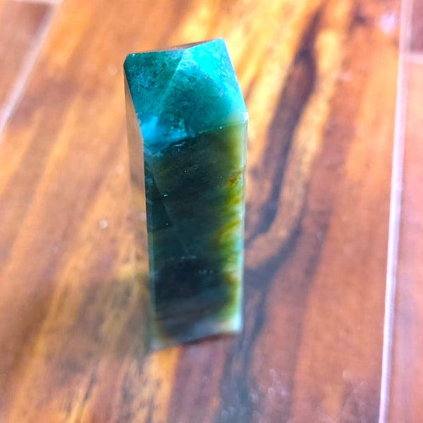 Bloodstone Square Pyramid Point Tower