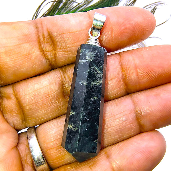 Serpentine Point Pencil Pendant