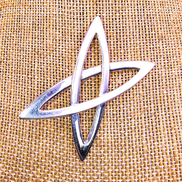 Witch's knot design Pendant Sterling Silver